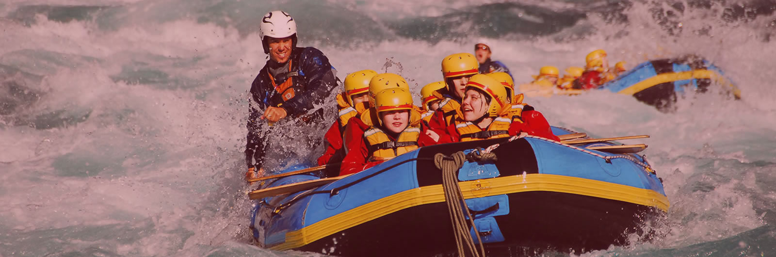 Enjoy The Rafting In Fast Flowing Trisuli River